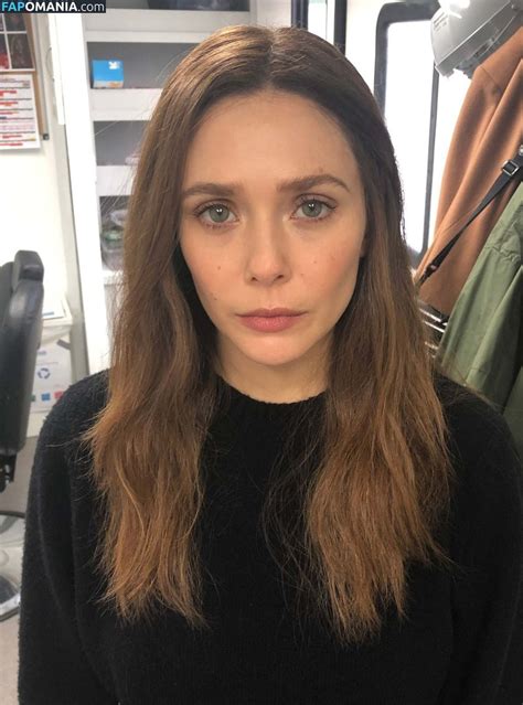 naked elizabeth olsen|Elizabeth Olsen Nude Pics, Topless & Sex Scenes!